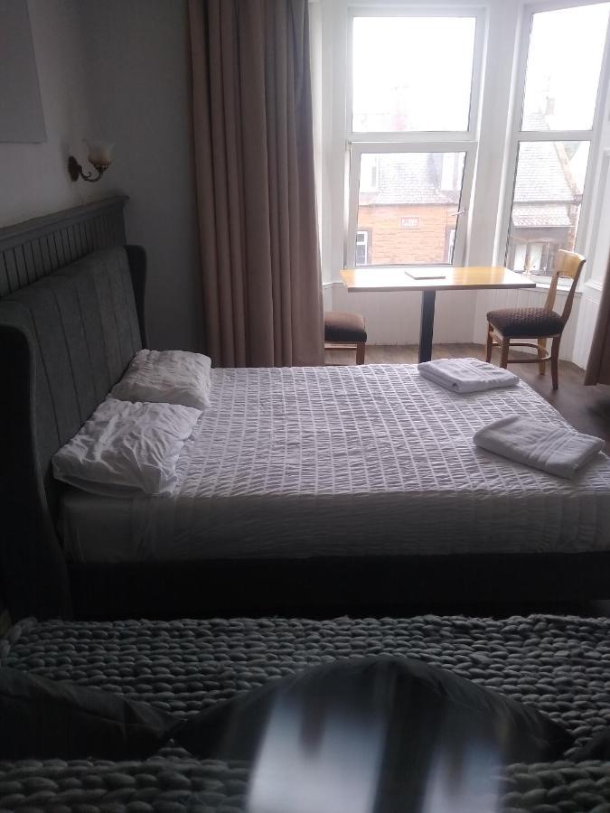 דומפריס The Townhouse Accommodation מראה חיצוני תמונה