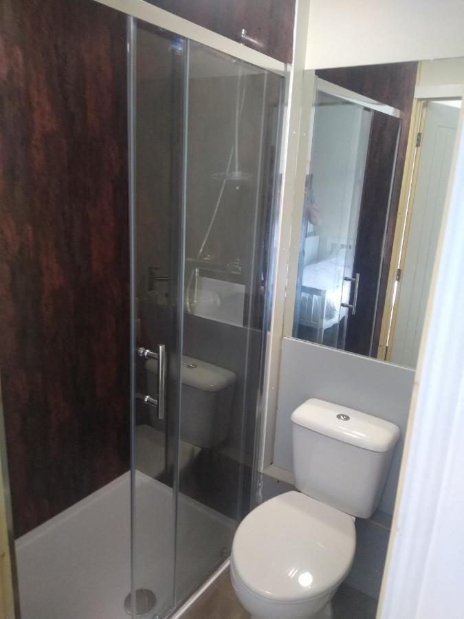 דומפריס The Townhouse Accommodation מראה חיצוני תמונה
