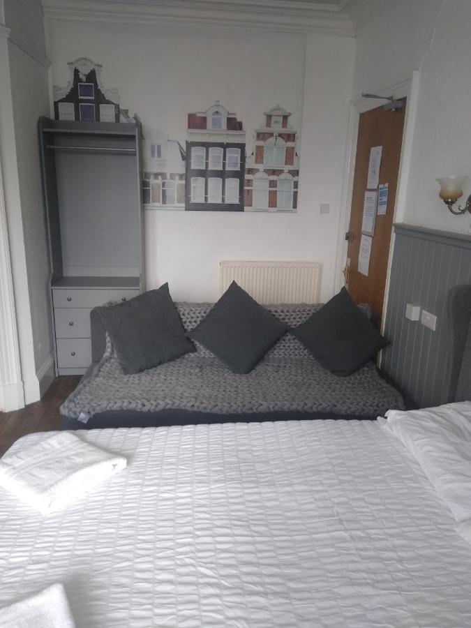 דומפריס The Townhouse Accommodation מראה חיצוני תמונה